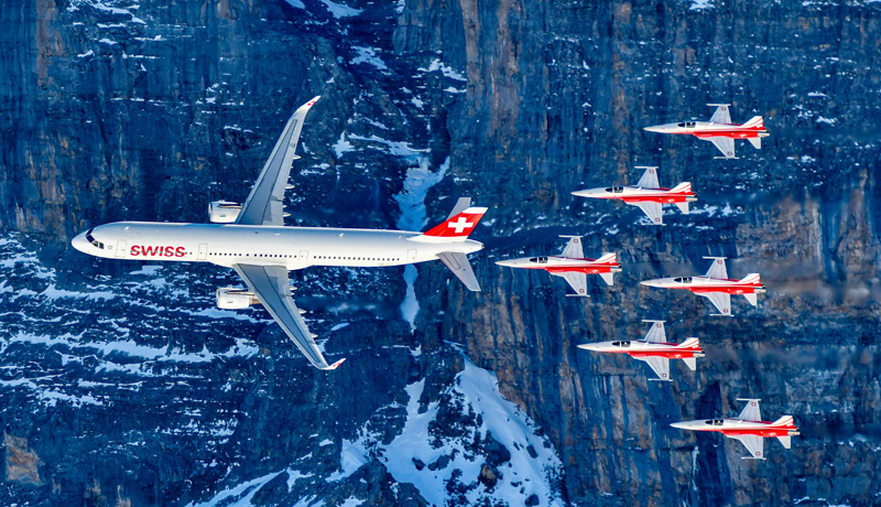 Swiss Air Jet and Patrouille Suisse
over Wengen