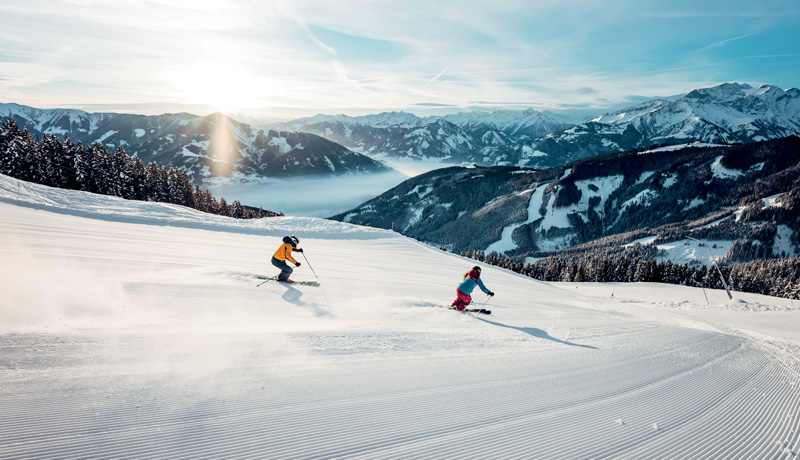 Skiers on the slopes of Kaprun