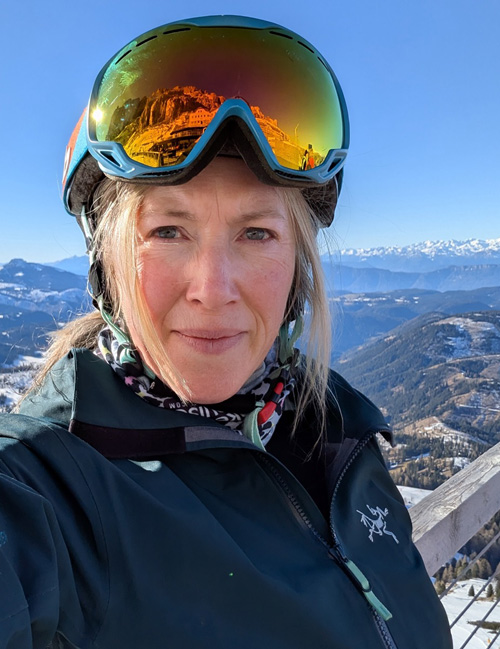 Click to view client WeTransfer image files Katy Ellis Ski Club GB General Manager Profile Pic